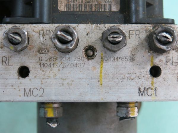 Bloc ABS 504346596 0265234750 Bosch 0-265-951-234 Iveco Daily